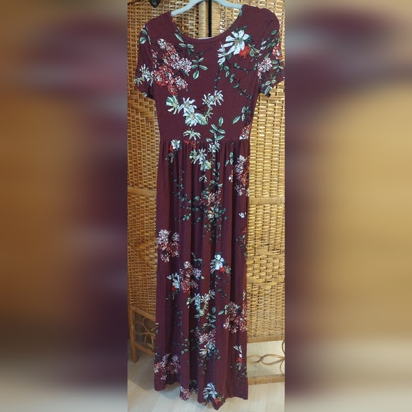 VIISHOW maxi dress size Small - Picture 6 of 6